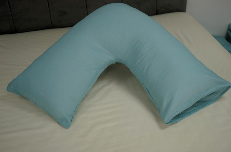 Polycotton V Shaped Pillowcase Head Back Neck Support V Case Cover 74x34cm