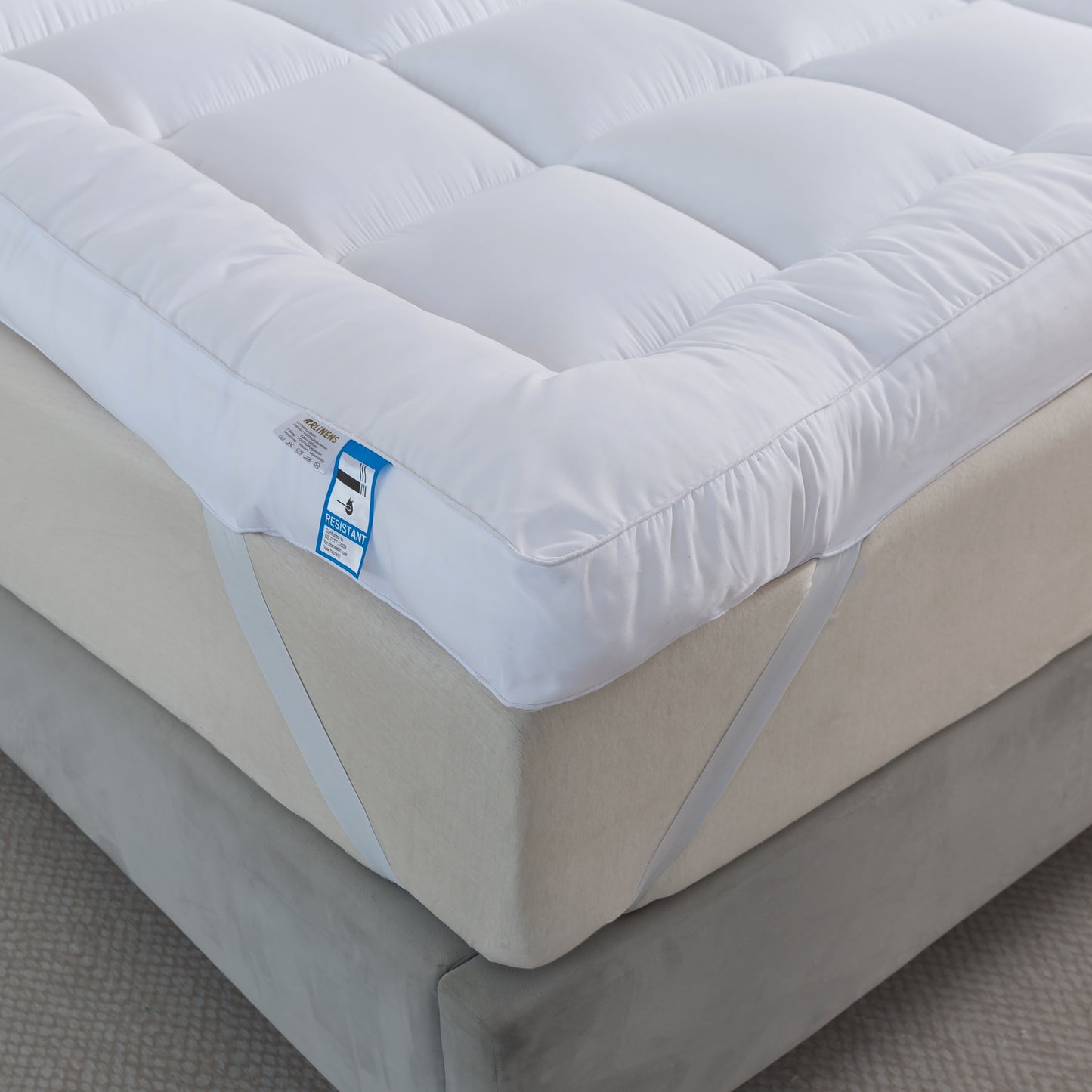 10cm/4'' Deep Microfiber Mattress Topper with Elastic Corner Straps – Available in All Sizes, Hypoallergenic Mattress Protector for Comfort & Support