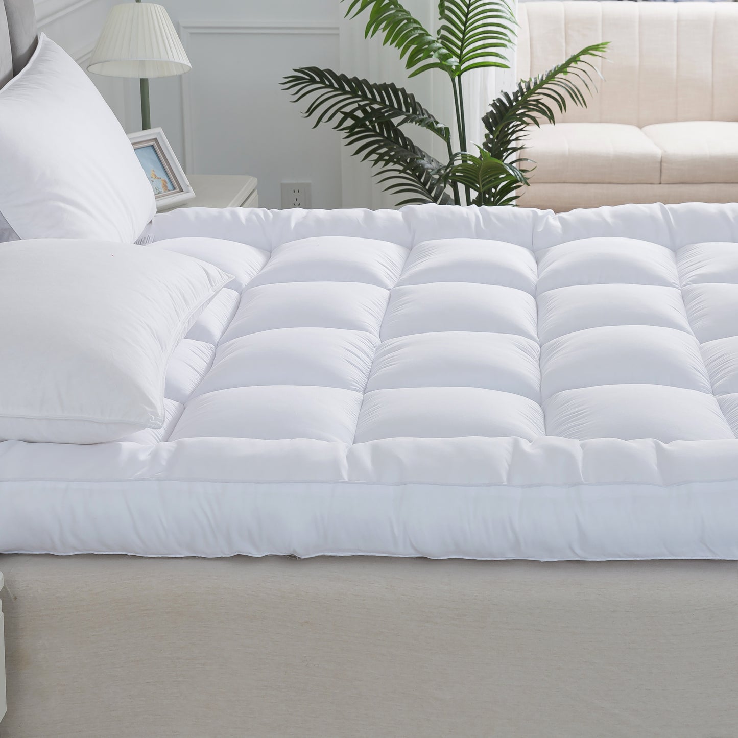 10cm/4'' Deep Microfiber Mattress Topper with Elastic Corner Straps – Available in All Sizes, Hypoallergenic Mattress Protector for Comfort & Support