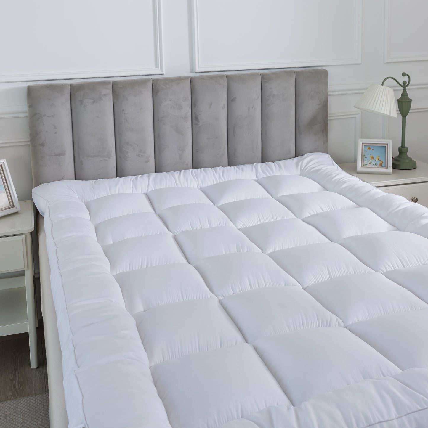 10cm/4'' Deep Microfiber Mattress Topper with Elastic Corner Straps – Available in All Sizes, Hypoallergenic Mattress Protector for Comfort & Support