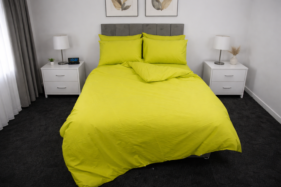 Polycotton Plain Dyed Duvet Cover with Matching Pillowcases Bedding Set All Size