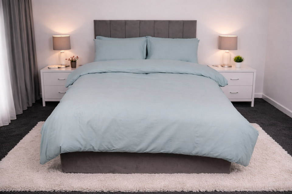 Polycotton Plain Dyed Duvet Cover with Matching Pillowcases Bedding Set All Size