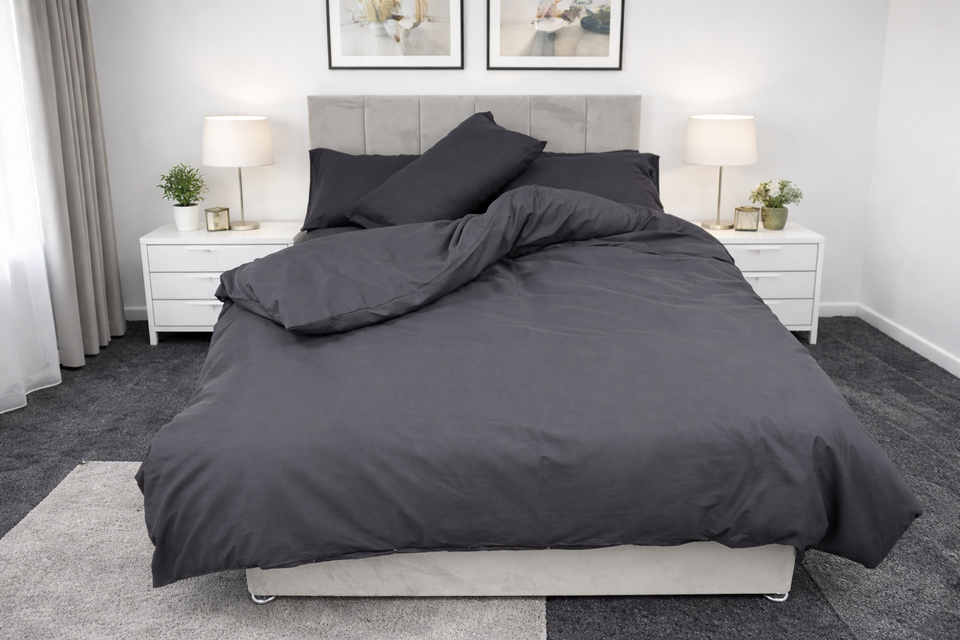 Polycotton Plain Dyed Duvet Cover with Matching Pillowcases Bedding Set All Size