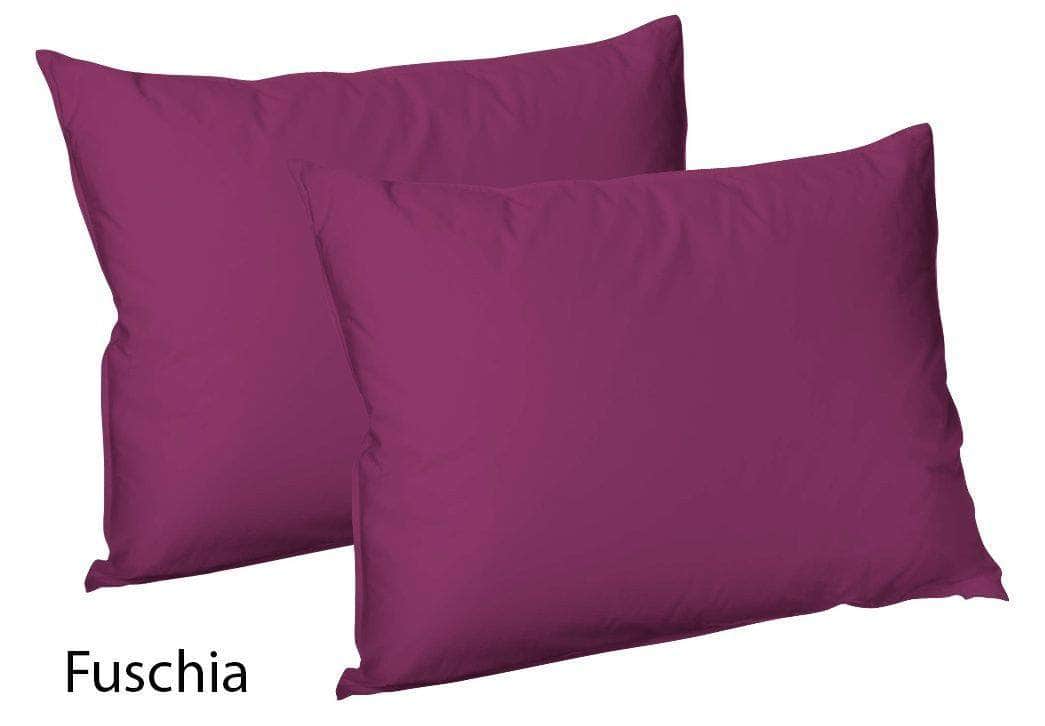2X Polycotton Plain Dyed Pillowcases